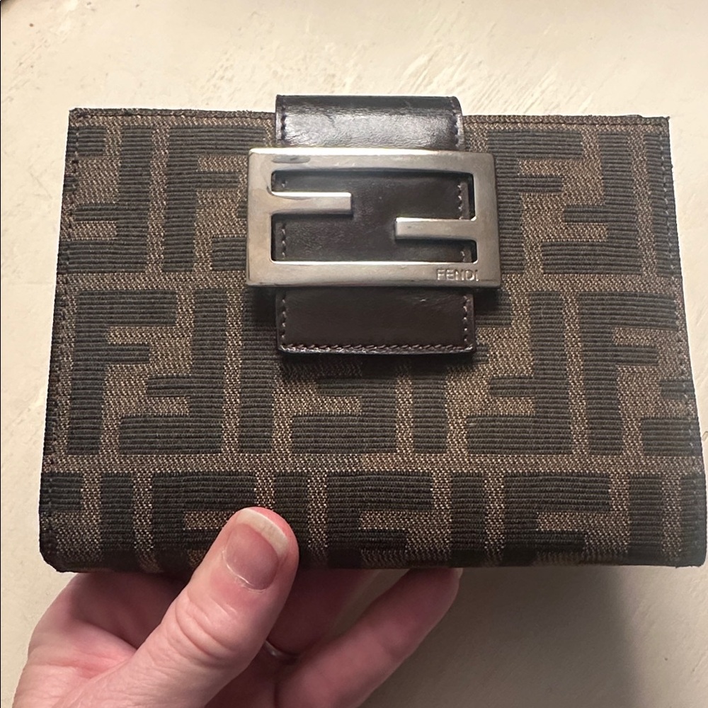 FENDI 4.5x6in Planner passport Agenda wallet Zucca Black/Brown Authentic